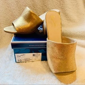 Seychelles Gold Suede Commute Mules
